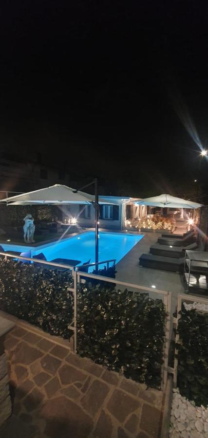 Foresterie Lombarde B&B Villa Ambra Limbiate Buitenkant foto